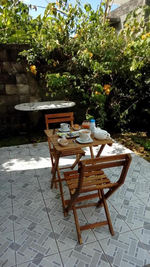 Maison Cecilia ปอร์-หลุยส์ ภายนอก รูปภาพ